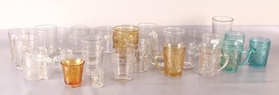 [ ALIMENTAIRE ] Ensemble d'une cinquantaine verres de taille… - Photo 1