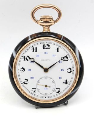 ZENITH Montre gousset à boitier en agathe.