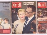 trois couvertures de magazines représentant des hommes et des femmes sur fond blanc