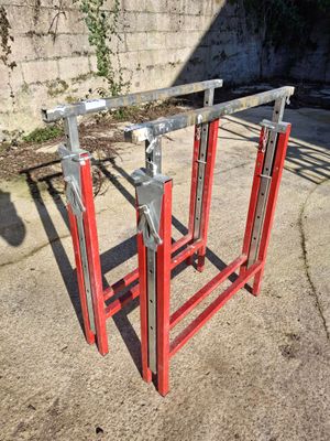 2 Tréteaux métalliques télescopiques sans marque apparente - Photo 1