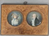 une paire de portraits miniatures représentant un homme et une femme