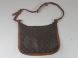 sac à bandoulière en cuir Monogram de Louis Vuitton