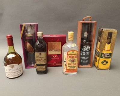 many different types of liquors and liquor bottles