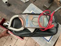 Pince ampèremétrique numérique de marque CEM, modèle DT-266,…