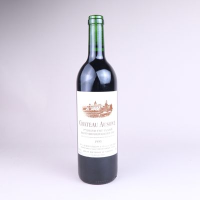 Saint-Emilion 1er GCC, Château Ausone, Mme J.