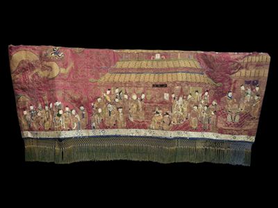 CHINE Tenture représentant des dignitaires