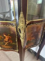 8860-1070 / X / Vitrine de style Louis XV, toutes faces galb… (photo 5)