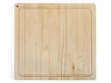 une planche à découper en bois sur fond blanc