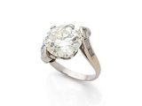 une bague en diamant à une seule pierre, par van cleef