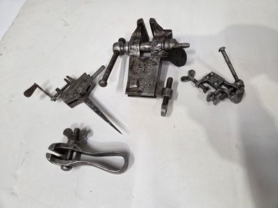 Quatre étaux Expert : Anthony TURNER