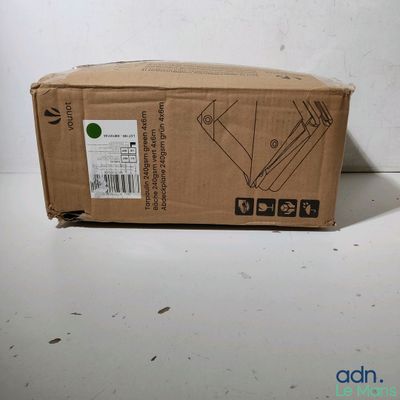 une boîte sur laquelle est représentée une balle de baseball