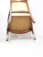 PAIRE DE FAUTEUILS en acajou et placage d'acajou mouluré et … (photo 6)