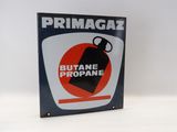 une photo d'un panneau sur lequel on peut lire « Primagaz butane propane »