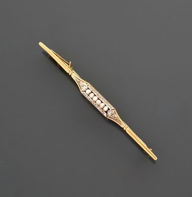 Fine broche barette en or jaune 18K 750 millièmes ornée d'un…