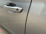 a close up of a door handle on a car