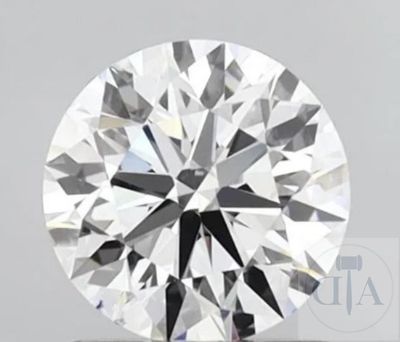 un diamant rond taille brillant présentant un léger centrage
