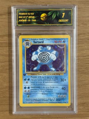 une carte à collectionner Pokémon sur laquelle figure l'image d'une tortue