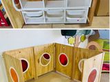 plusieurs photos d'une chambre d'enfant aménagée avec des meubles en bois