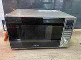 a microwave that is sitting on a table