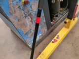 an image of a machine that is sitting on the ground