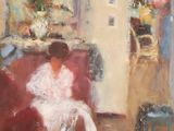tableau représentant une femme assise sur un canapé rouge dans un salon