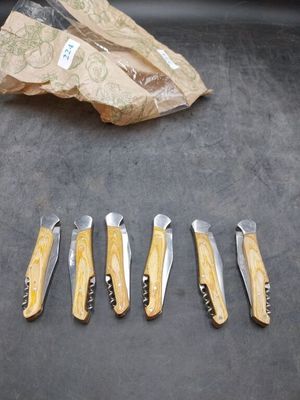 Lot de 6 couteaux en bois avec tire-bouchon "Le Bougna" (jam…