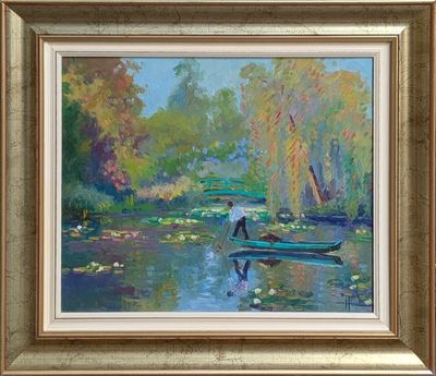 tableau représentant un homme dans une barque sur une rivière bordée d'arbres