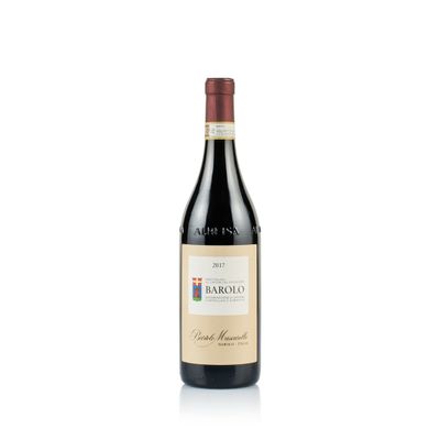 une bouteille de vin rouge sur fond blanc
