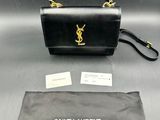 Sac en cuir noir Saint Laurent avec finitions dorées