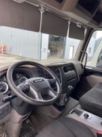 Camion porteur DAF type LF210 (photo 5)