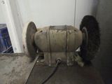 an image of a machine that has a brush on it