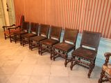 many chairs lined up in a row in a room