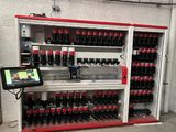 un vaste choix de sodas et de bouteilles de soda sur les rayons