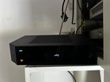 a picture of a television sitting on top of a shelf