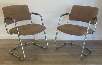 Steelcase Strafor Paire de fauteuils, assise en tissu et piè…