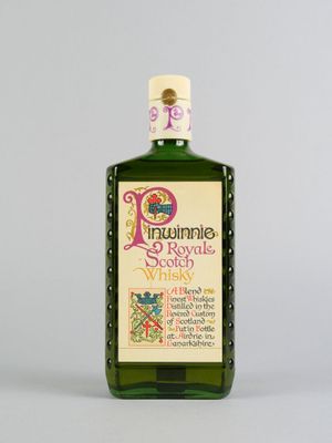une image représentant une bouteille d'huile d'olive avec une étiquette dessus