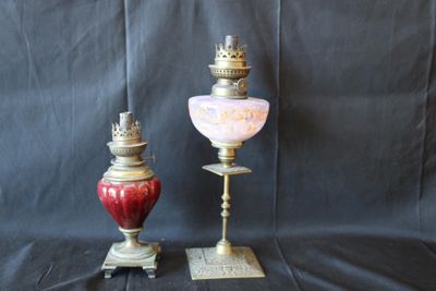 Lampe style Napoléon III, en céramique, sang de bœuf et lamp…