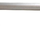 un gros plan d'un pistolet à peinture sur fond blanc