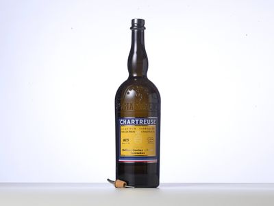 a bottle of wine that is sitting on a table