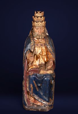 an image of a statue of a woman with a crown on her head