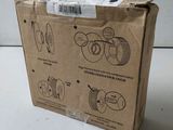 an image of a box with instructions on how to use a sewing machine