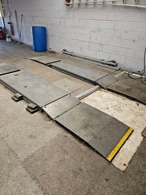 Pont élévateur TWINBUSCH type TWS3-19E-400 numéro série 2024… - Photo 1