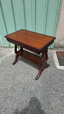 Sellette de style Empire à roulette et piètement en forme de…