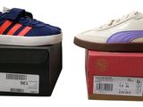 trois paires de chaussures sont posées sur des cartons, sur un fond blanc