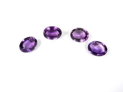 4 améthystes ovales 23.42 cts 20.6x16x11.2 n°07540638