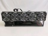 un gros plan d'un système de refroidissement d'ordinateur équipé de quatre ventilateurs