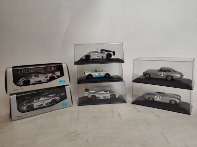 MODELS MAX: Série de 6 miniatures automobiles en boîte vitri…