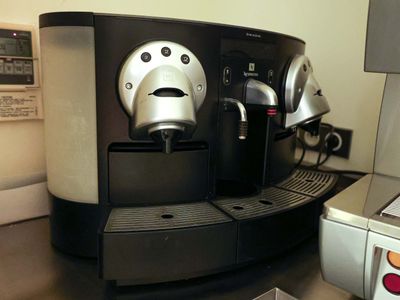 a coffee machine that is sitting on a counter