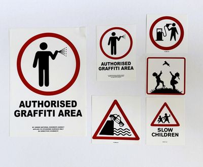 BANKSY (Né en 1974), D'APRÈS. Ensemble de 6 stickers dont 2 …