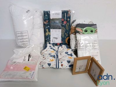 Lot de 9 articles linge de maison et accessoires : parures d…